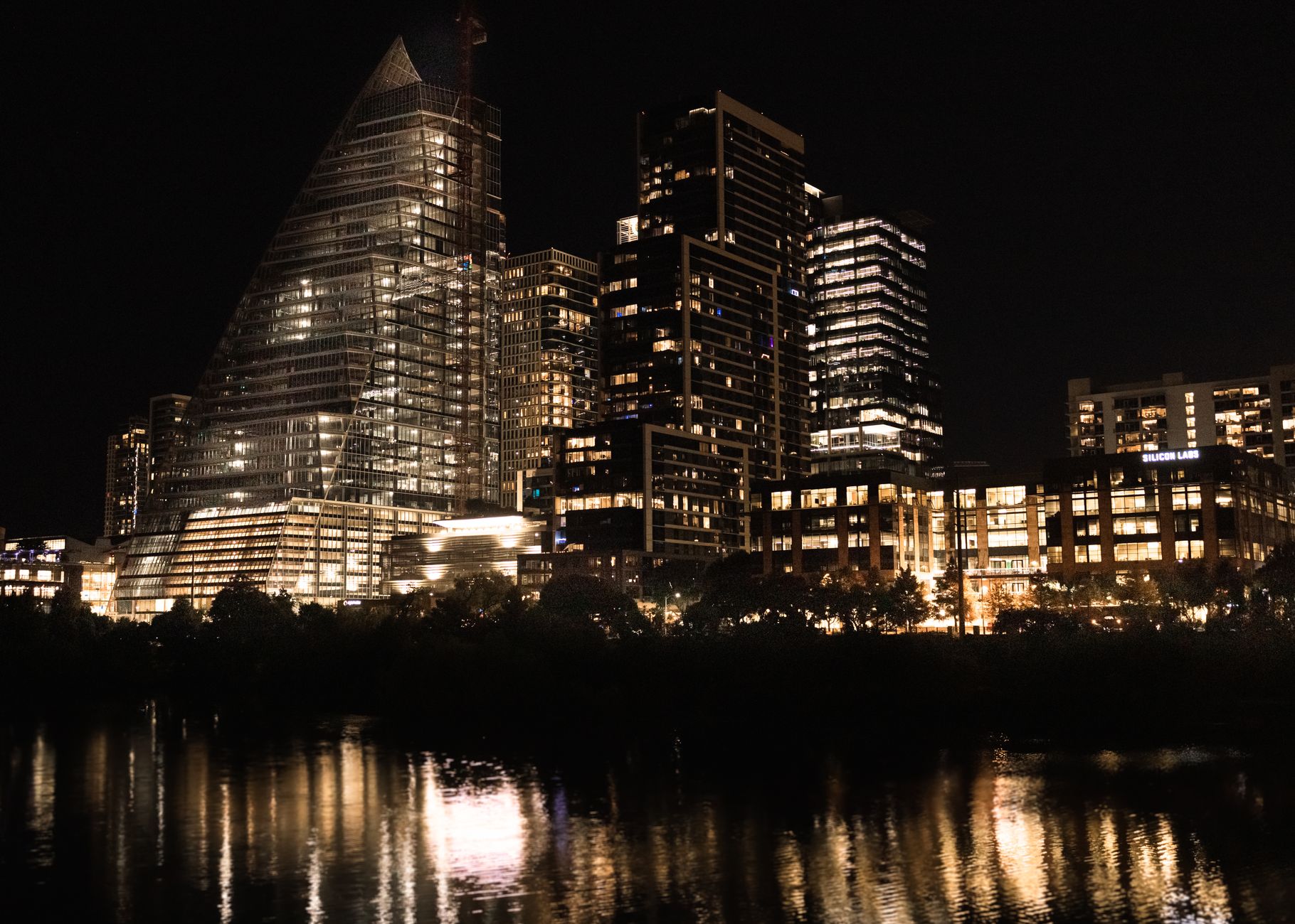Dholera SIR vs GIFT City: How Gujarat's Two Flagship Projects Differ